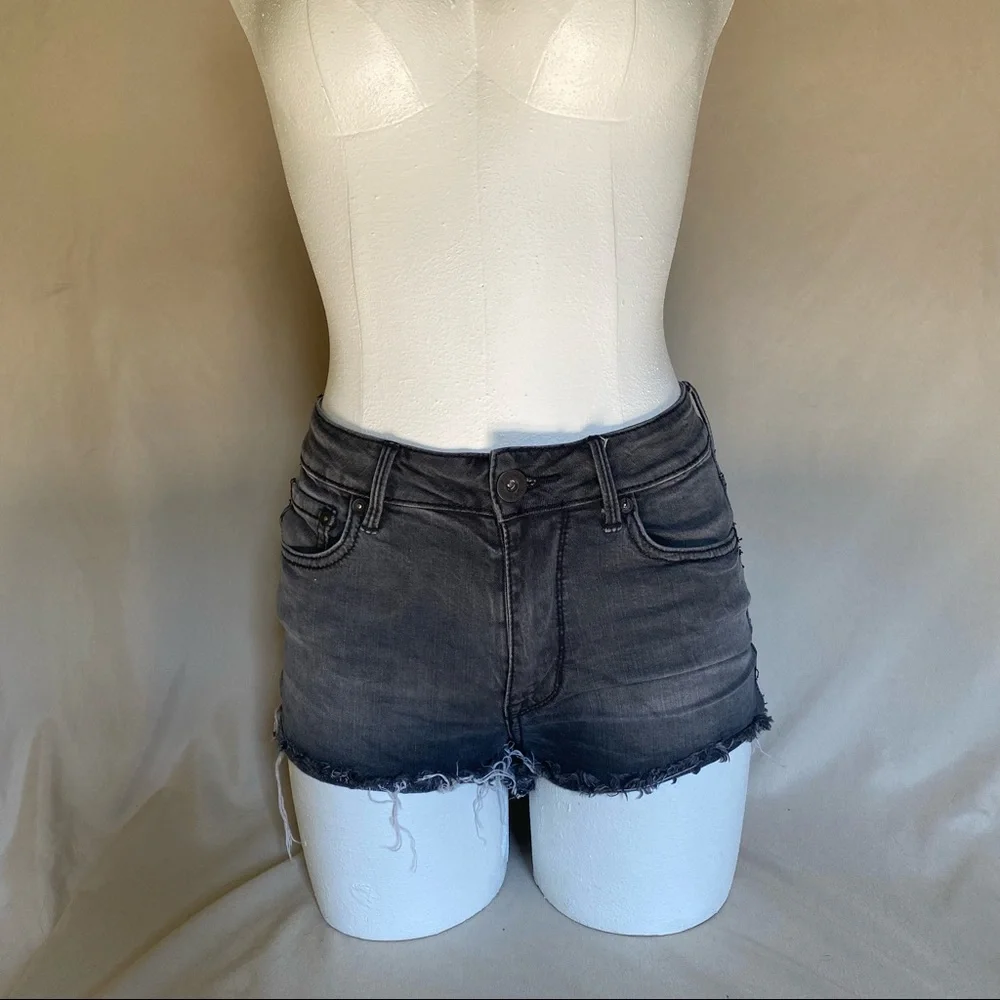 Bullhead Denim High Rise Short - Picture 1 of 4